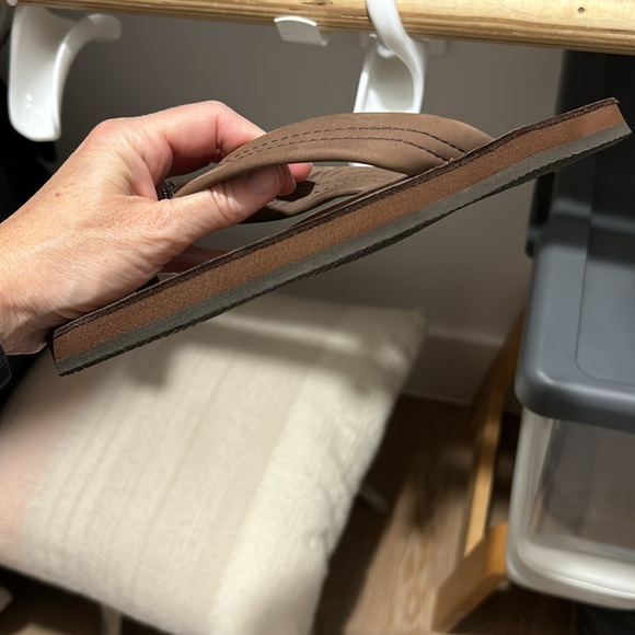 Rainbow flip flops - Picture 4 of 4